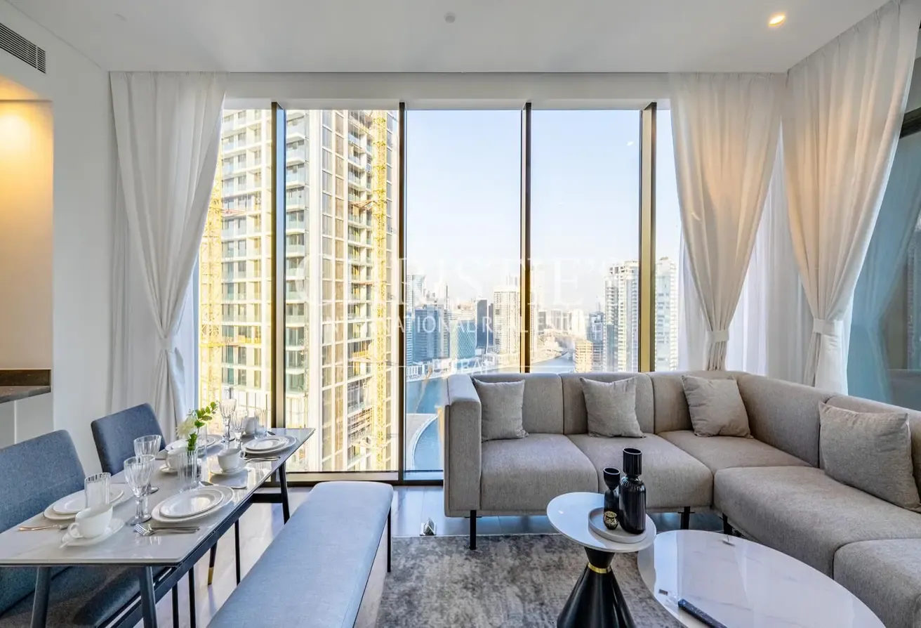 Exclusive | Exquisite 3 bed| Direct with Christie's