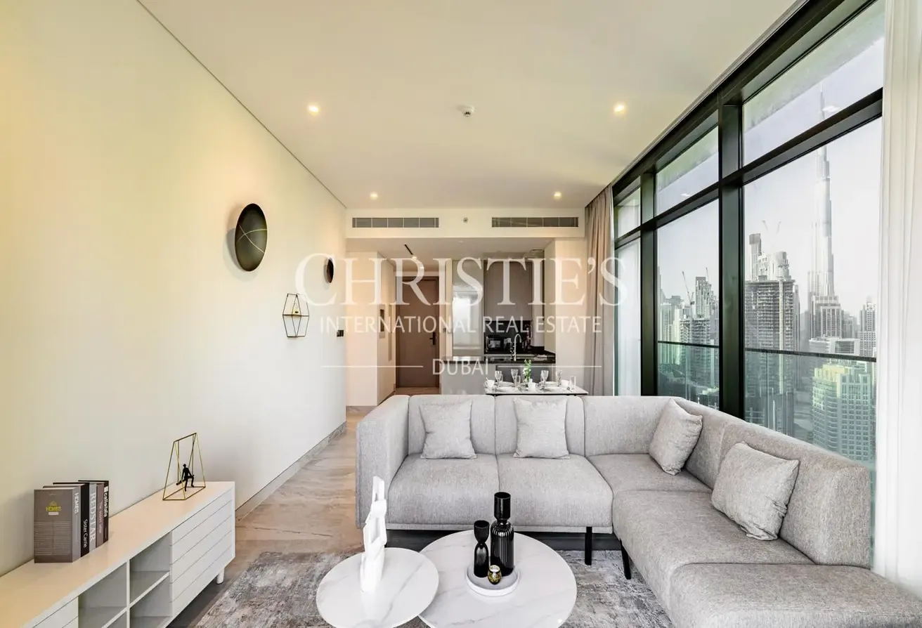 Exclusive | Exquisite 3 bed| Direct with Christie's