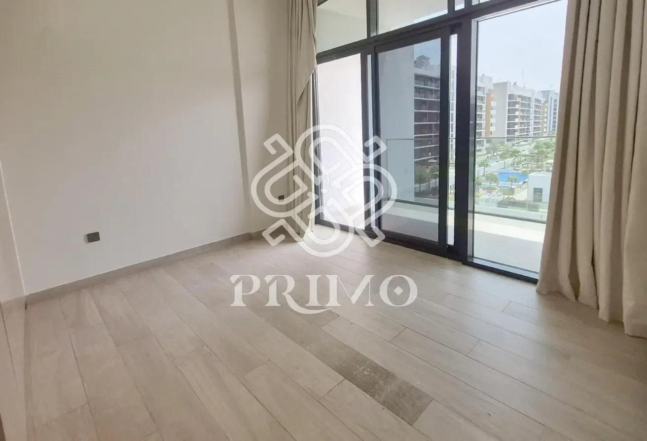 3 BHK With Balcony | Spacious | Prime Location