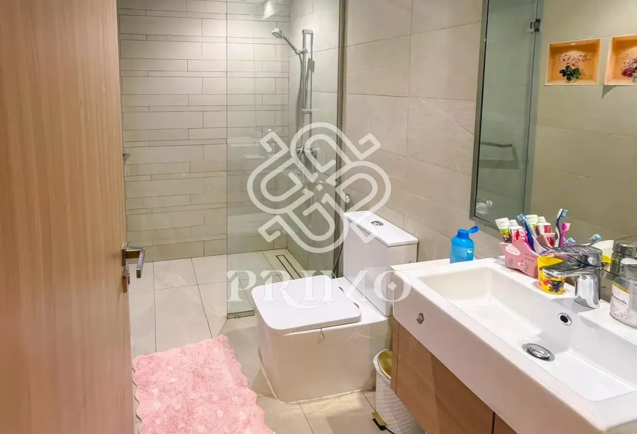 3 BHK With Balcony | Spacious | Prime Location
