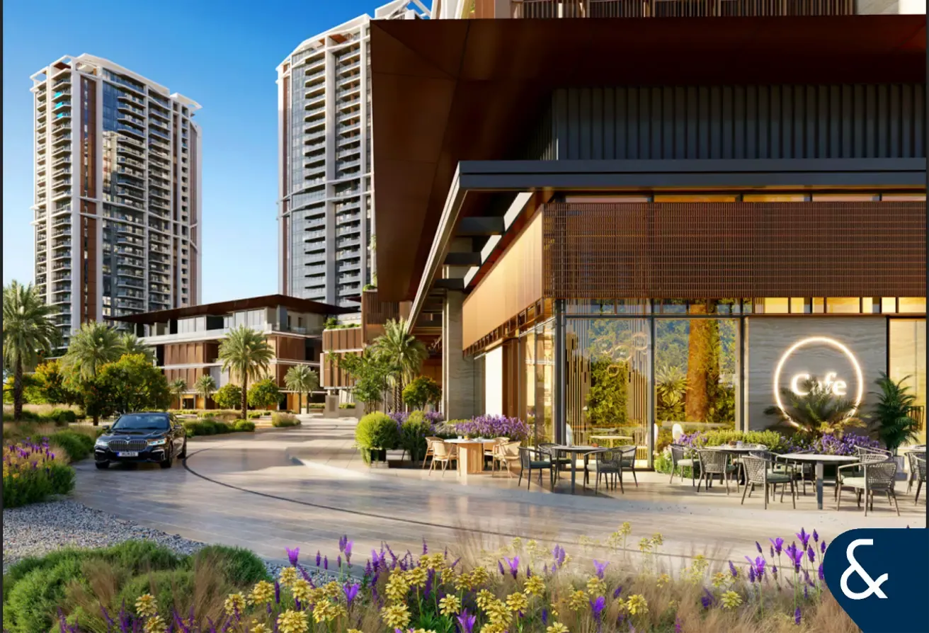 Luxury Living l Skyline Views l Spacious