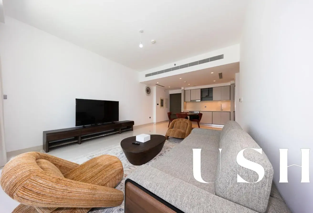 Largest 1BR | Sea and Marina skyline view