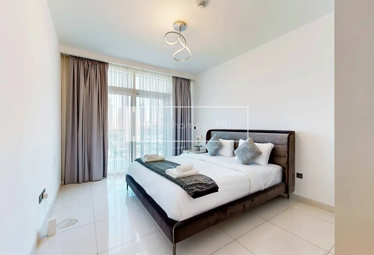 EXCLUSIVE | VACANT ON TRANSFER | MARINA VIEWS