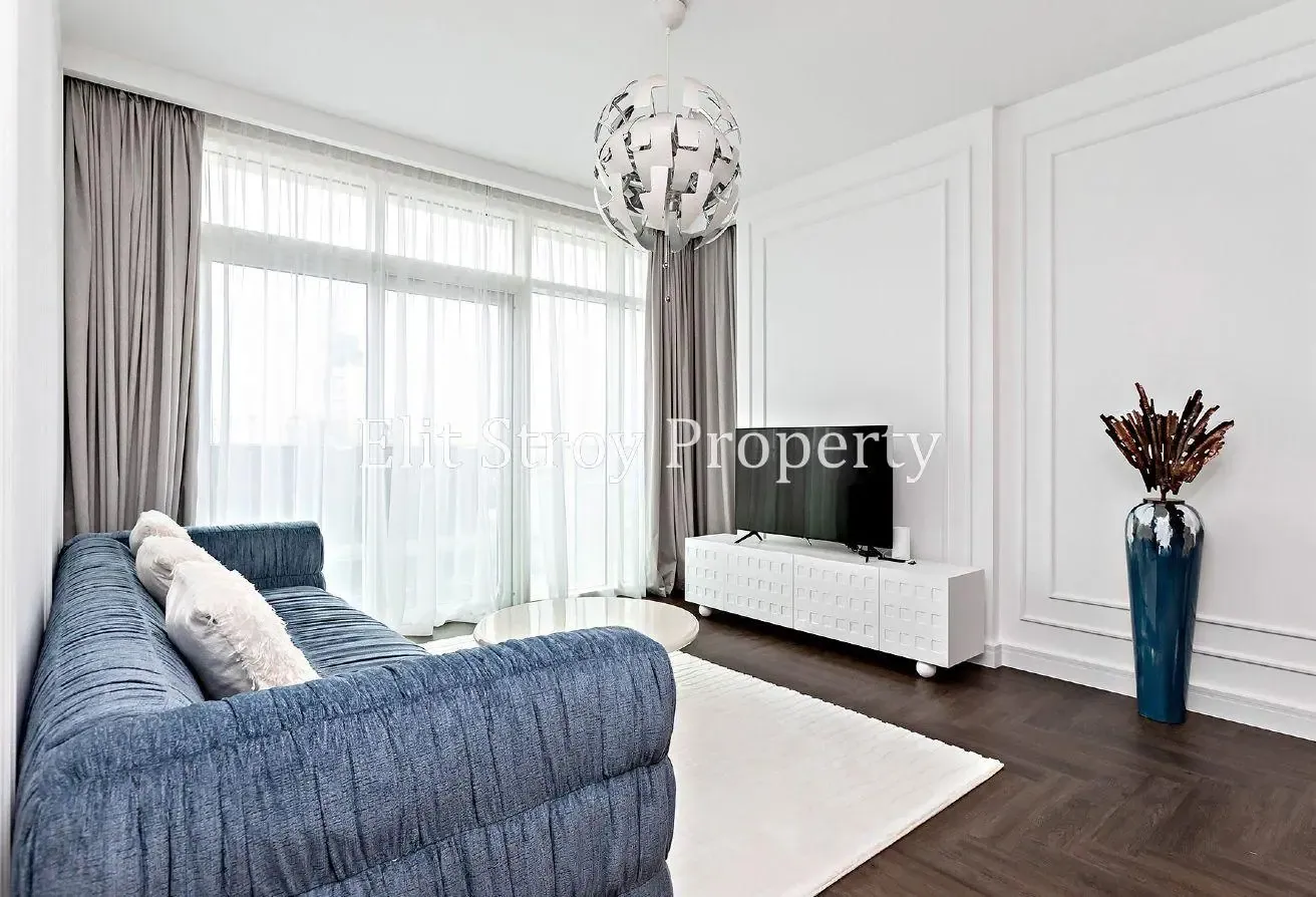 PALM VIEW | UPGRADED | NEGOTIABLE