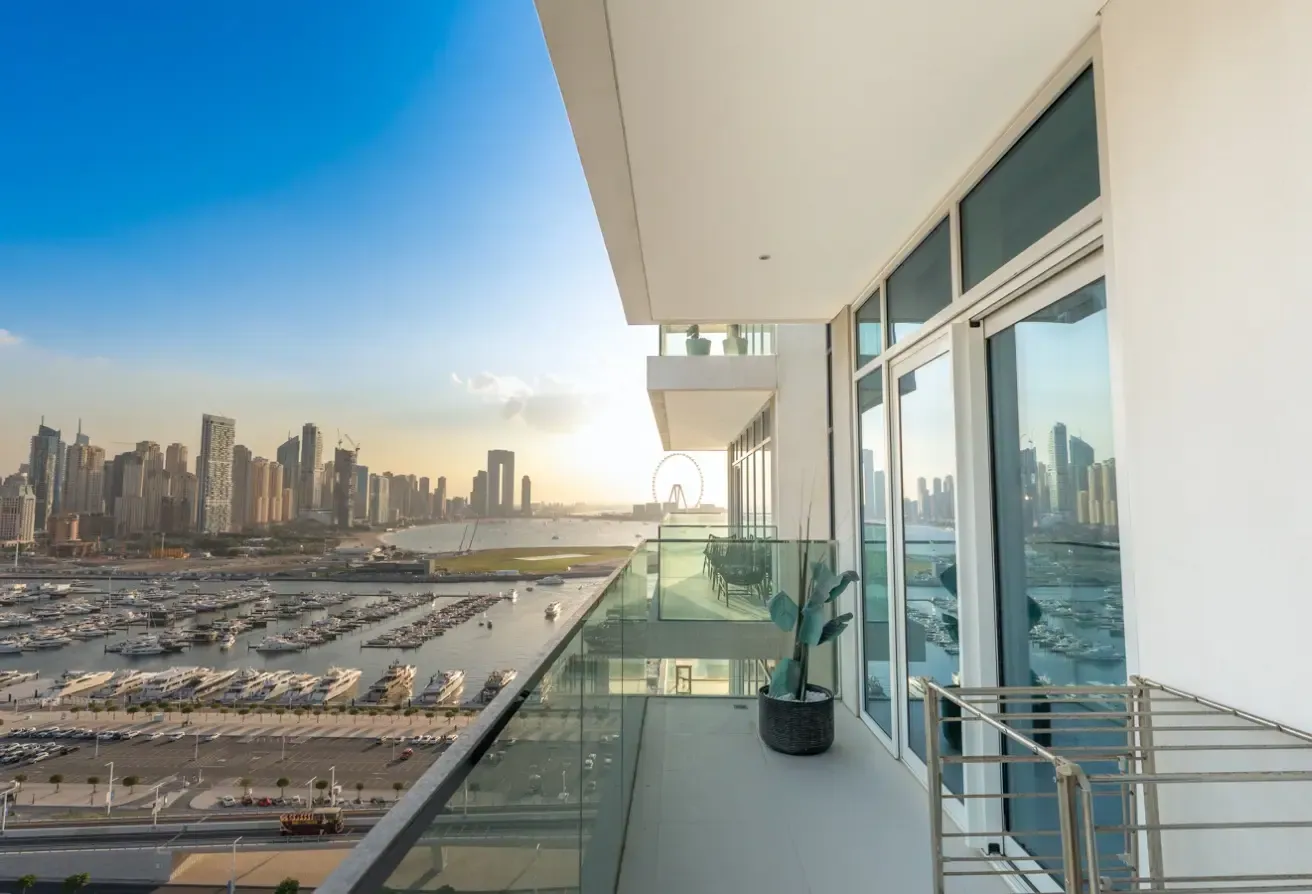 Luxury 2BR | Sea View | Premium Amenities