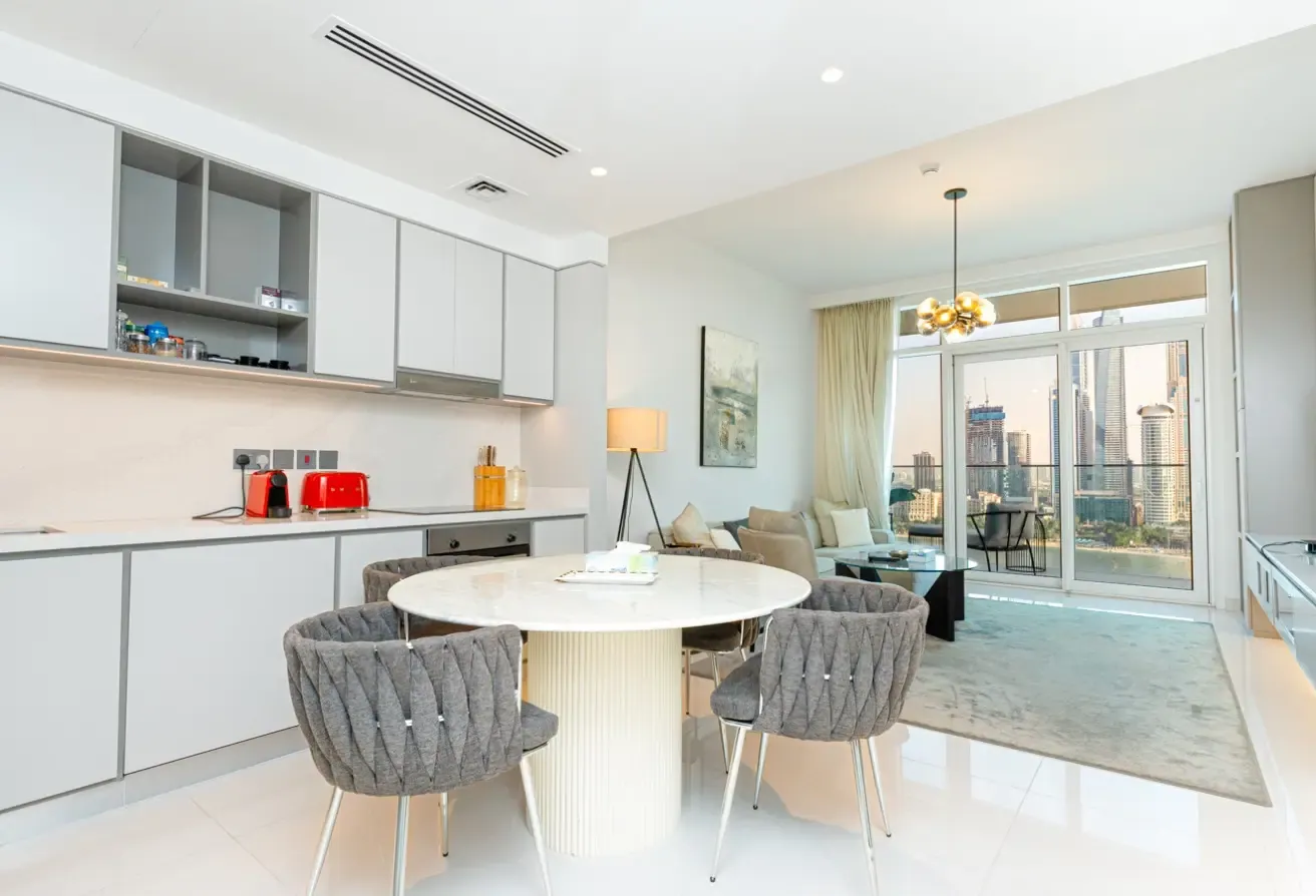 Luxury 2BR | Sea View | Premium Amenities