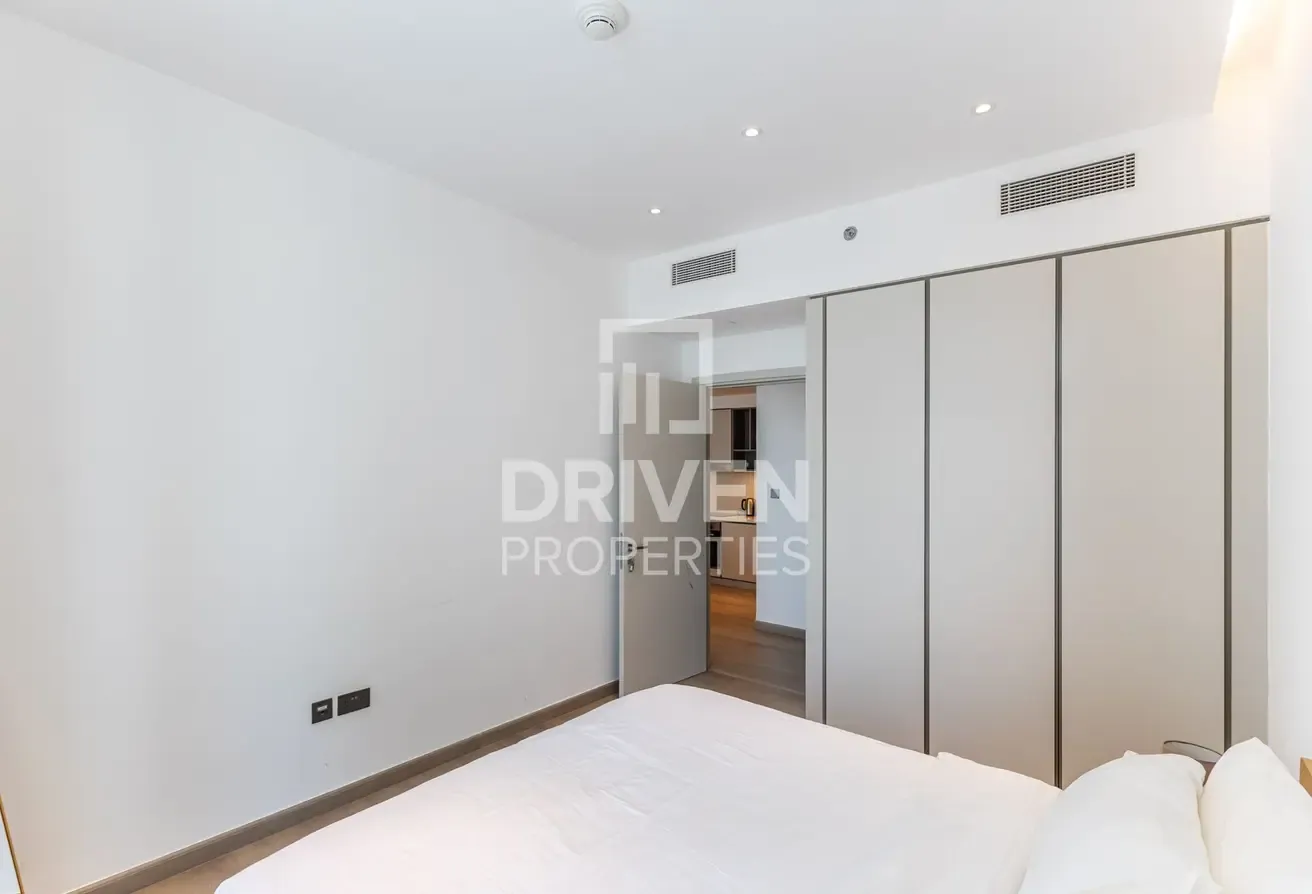 Premium Residence | Community View | Best Deal