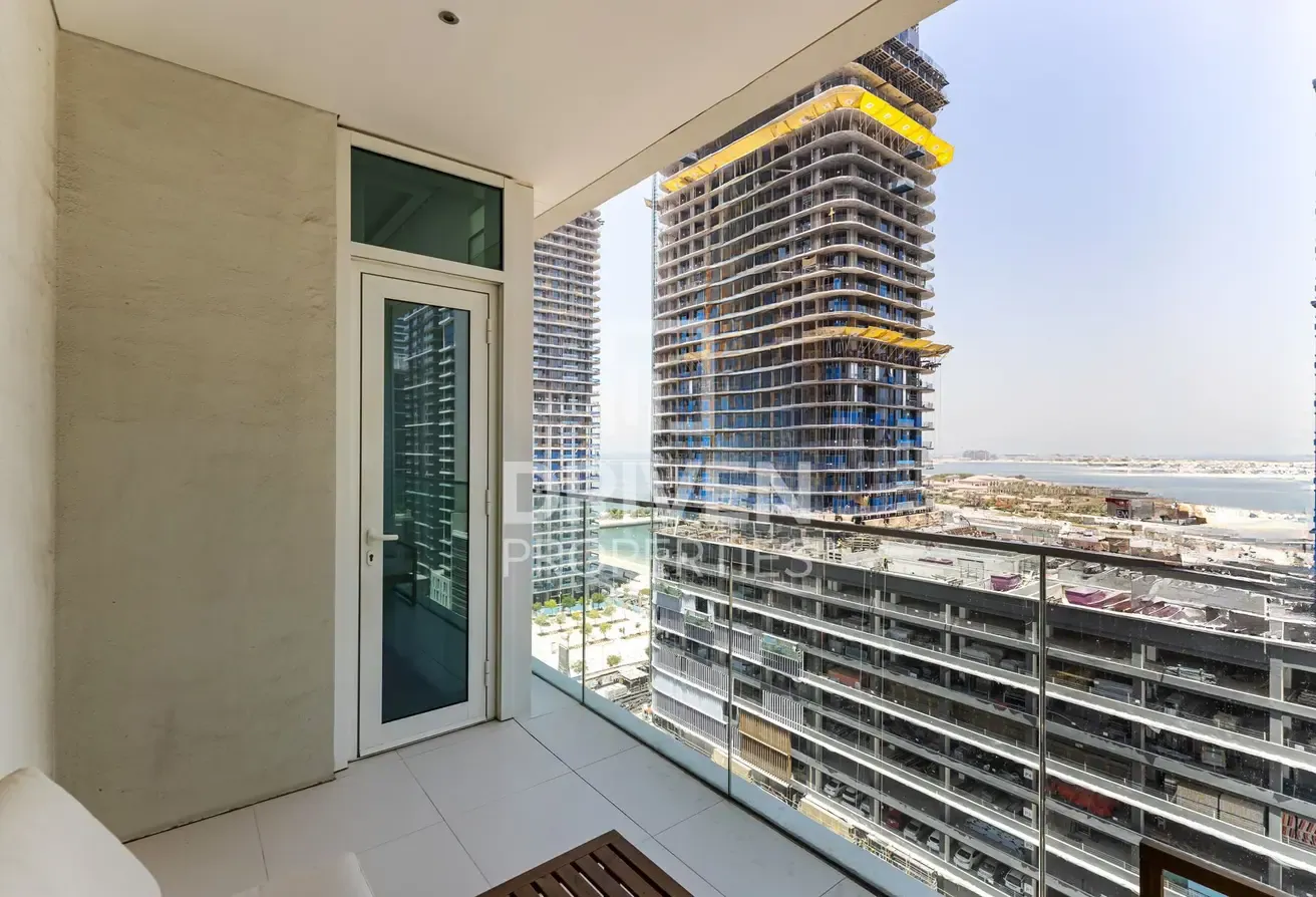 Premium Residence | Community View | Best Deal
