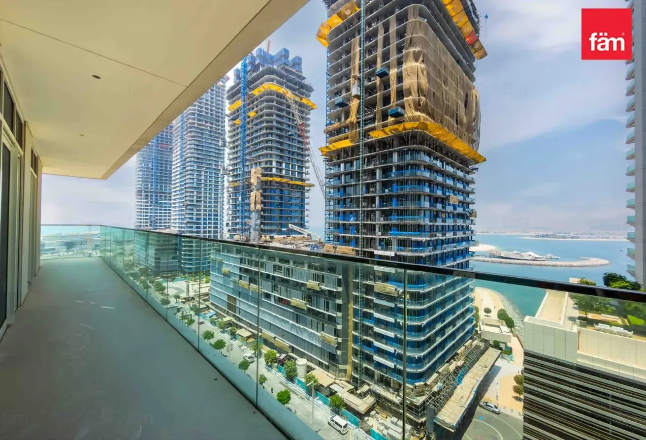 Furnished | Sea and Marina Skyline Views | Vacant