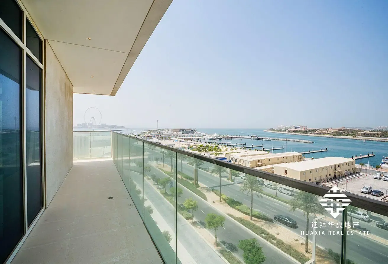 Marina Sea View | Beach Access | Luxury 2 Bed