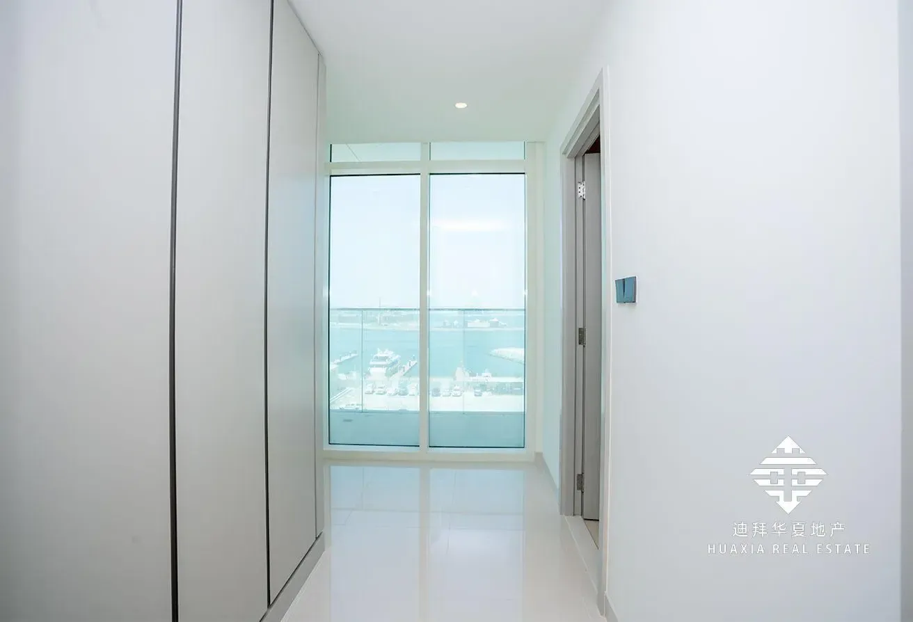 Marina Sea View | Beach Access | Luxury 2 Bed