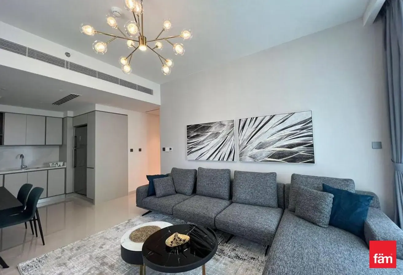 Large Layout | Sea view | Vacant |