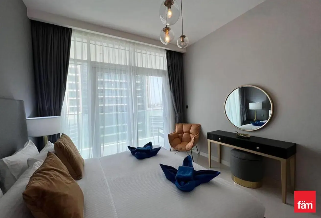 Large Layout | Sea view | Vacant |