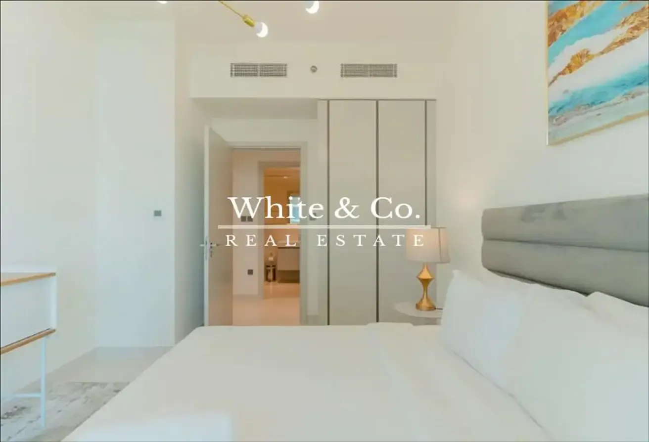 OPEN HOUSE | Sea view| VACANT ON TRANSFER