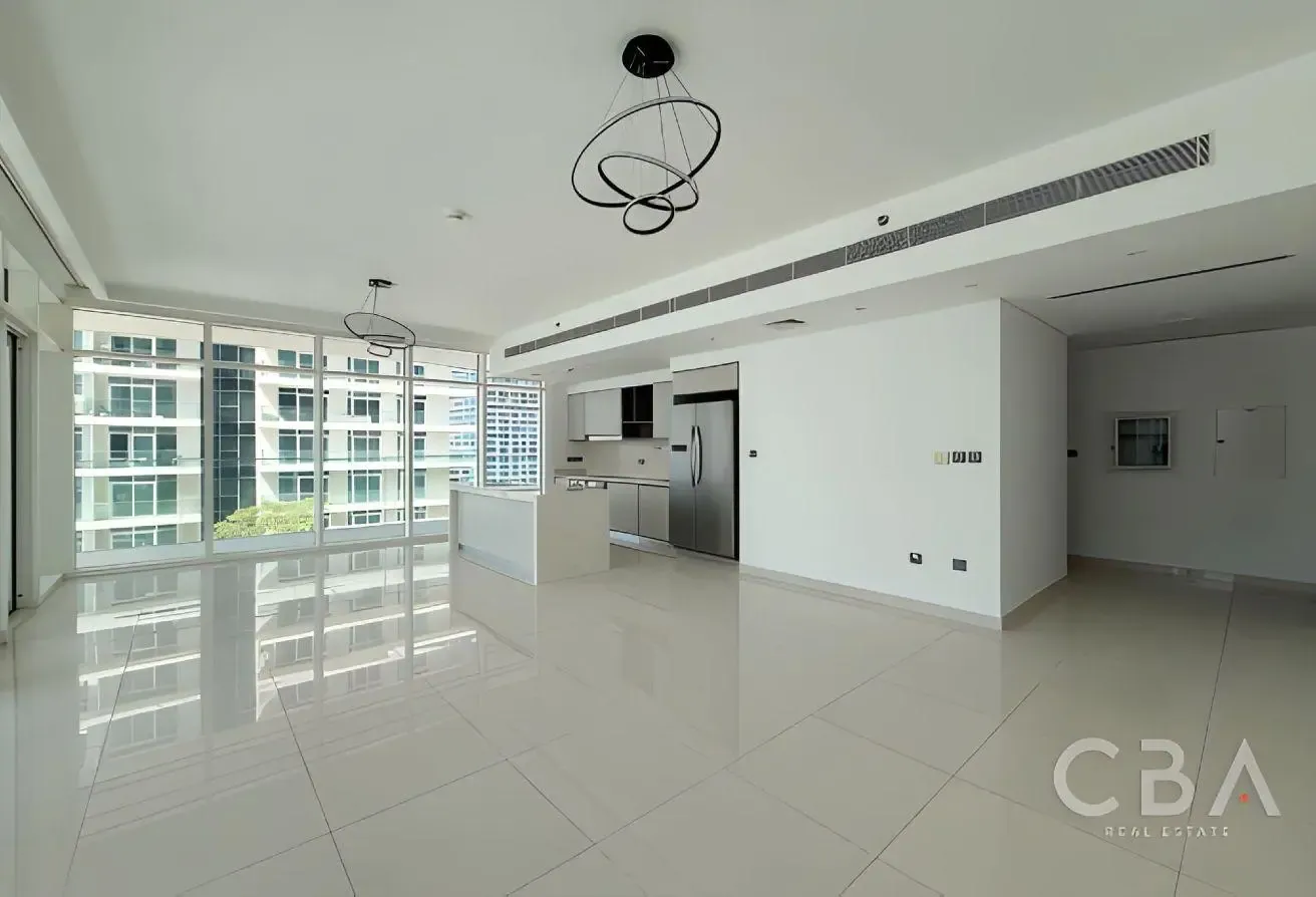 Bigger layout | Sea and skyline view | Vacant
