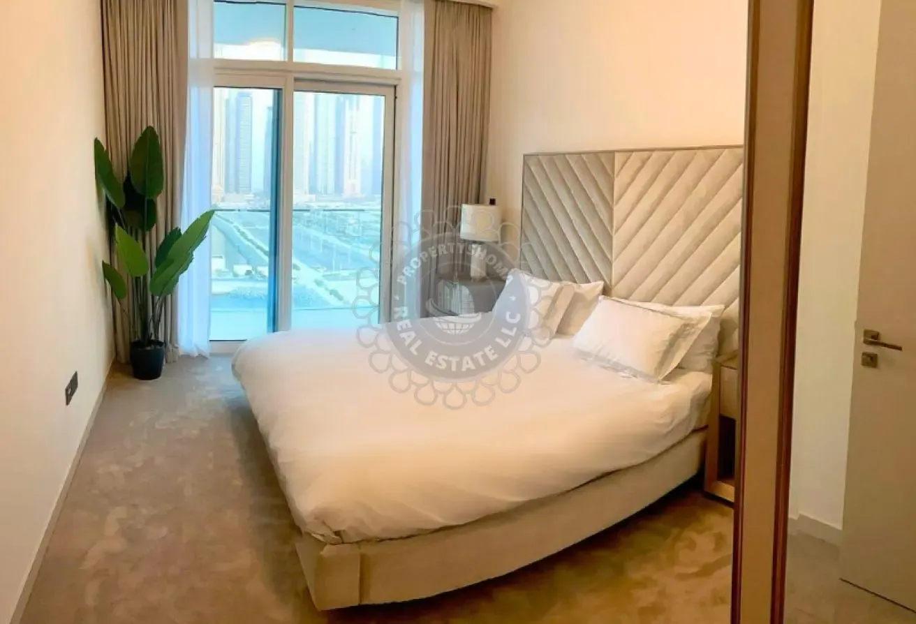 Stunning Beach View | Vacant | High ROI