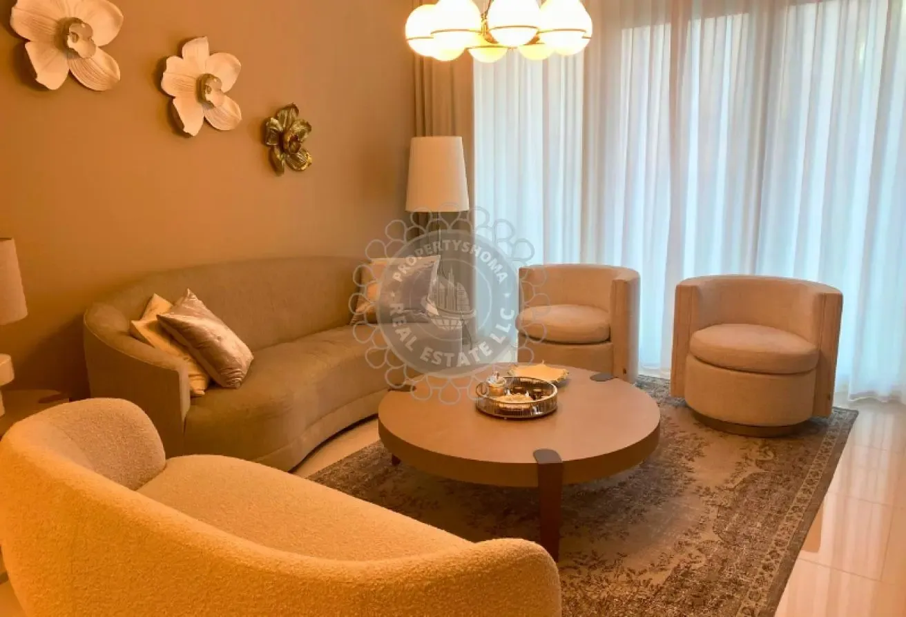 Stunning Beach View | Vacant | High ROI