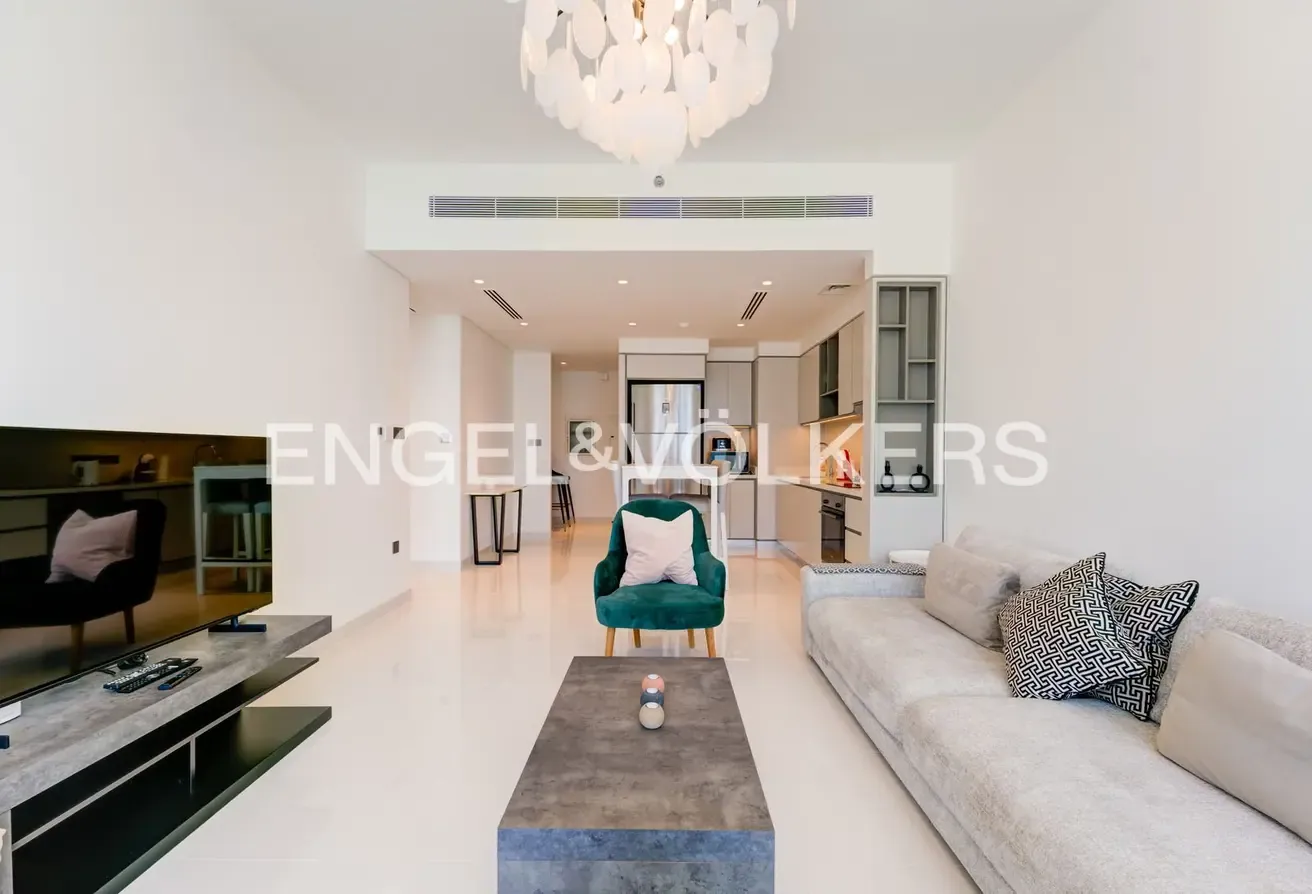 Exclusive | Marina Views | Private Beach Access