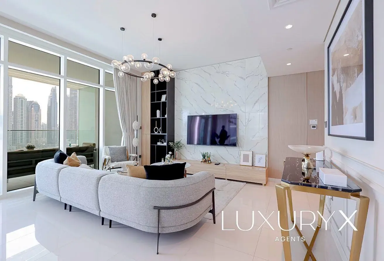 High Floor | Upgraded and Furnished | Vacant