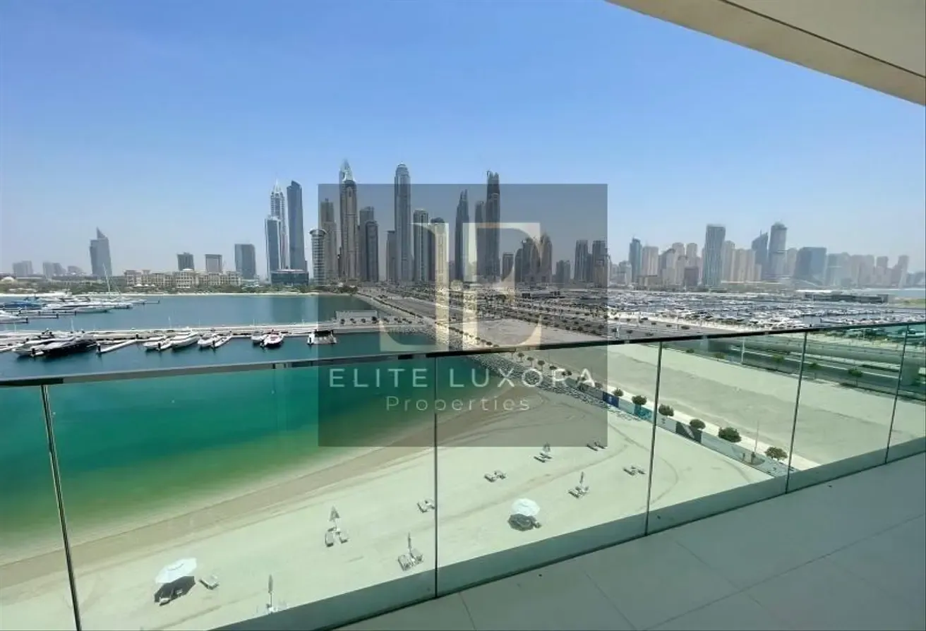 Vacant | Sunrise Bay Beachfront| Marina Living