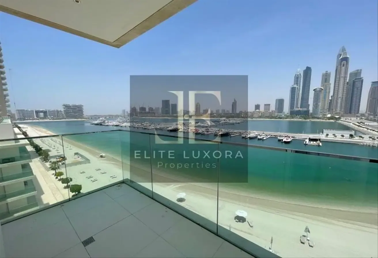 Vacant | Sunrise Bay Beachfront| Marina Living