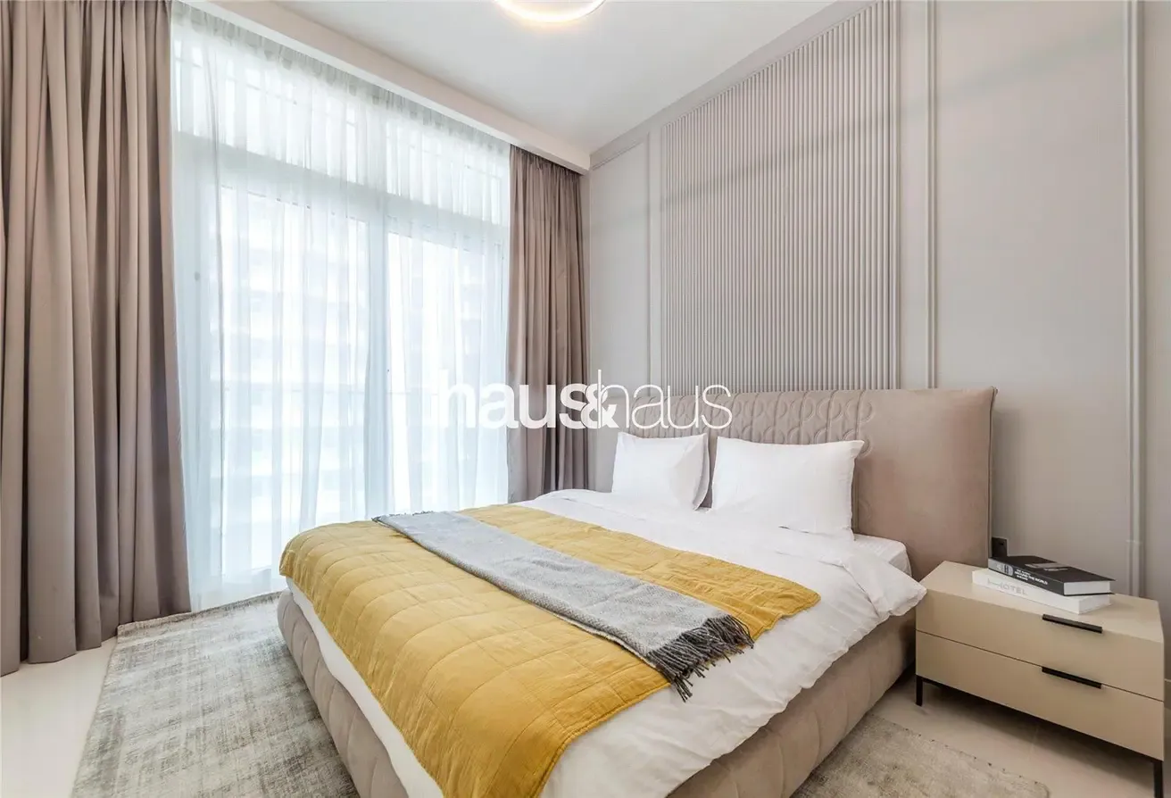 Largest Layout | Beach Access | Vacant on Transfer