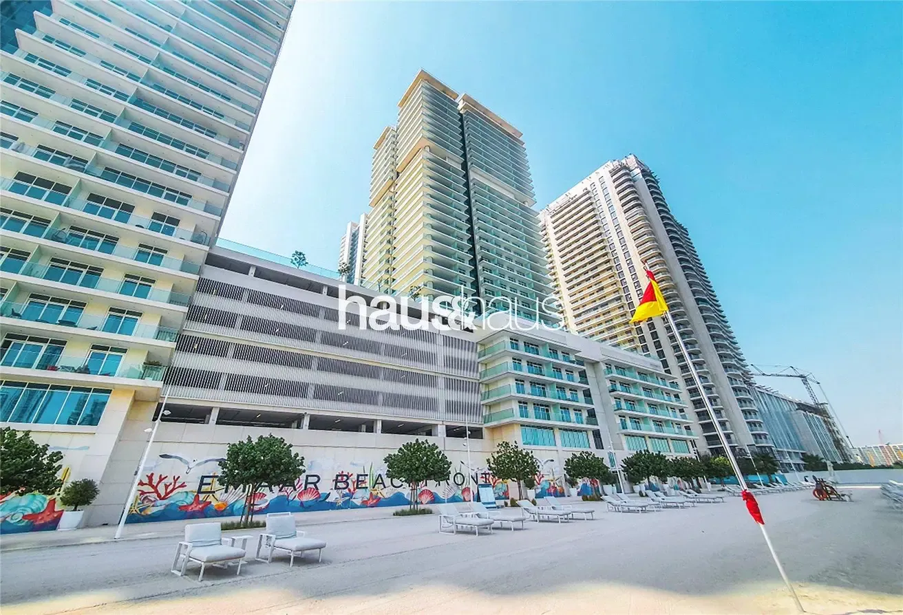 Largest Layout | Beach Access | Vacant on Transfer