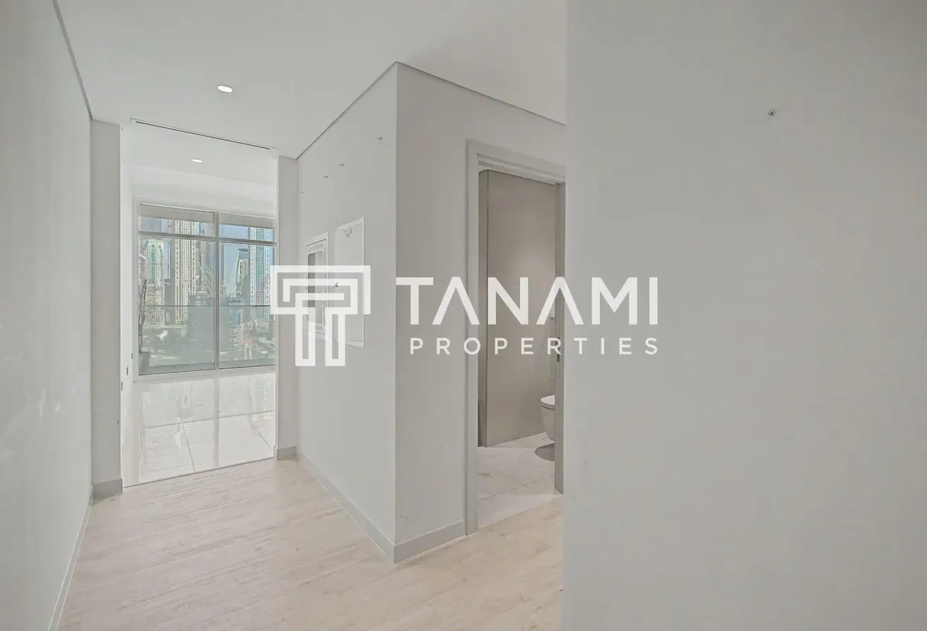 Beachfront Living | Large Layout | Corner Unit