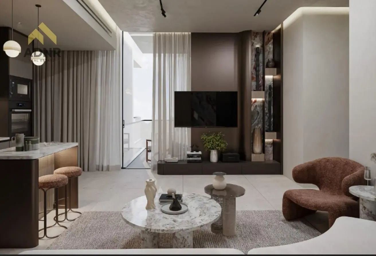 No Commission \ Spacious Living \CASH \ Jacuzzi