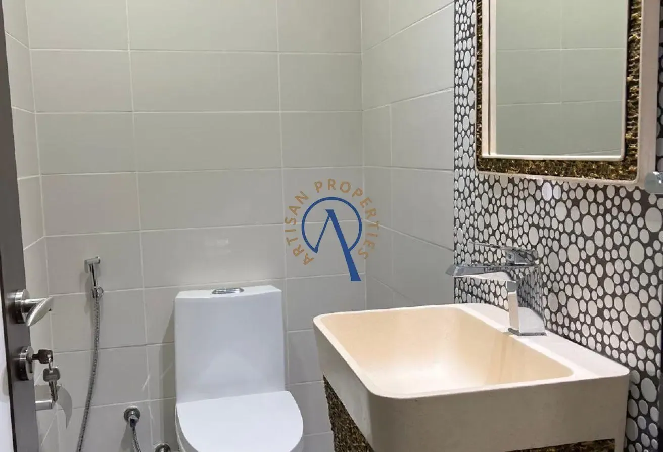 FURNISHED | VACANT | WELL MAINTAINED