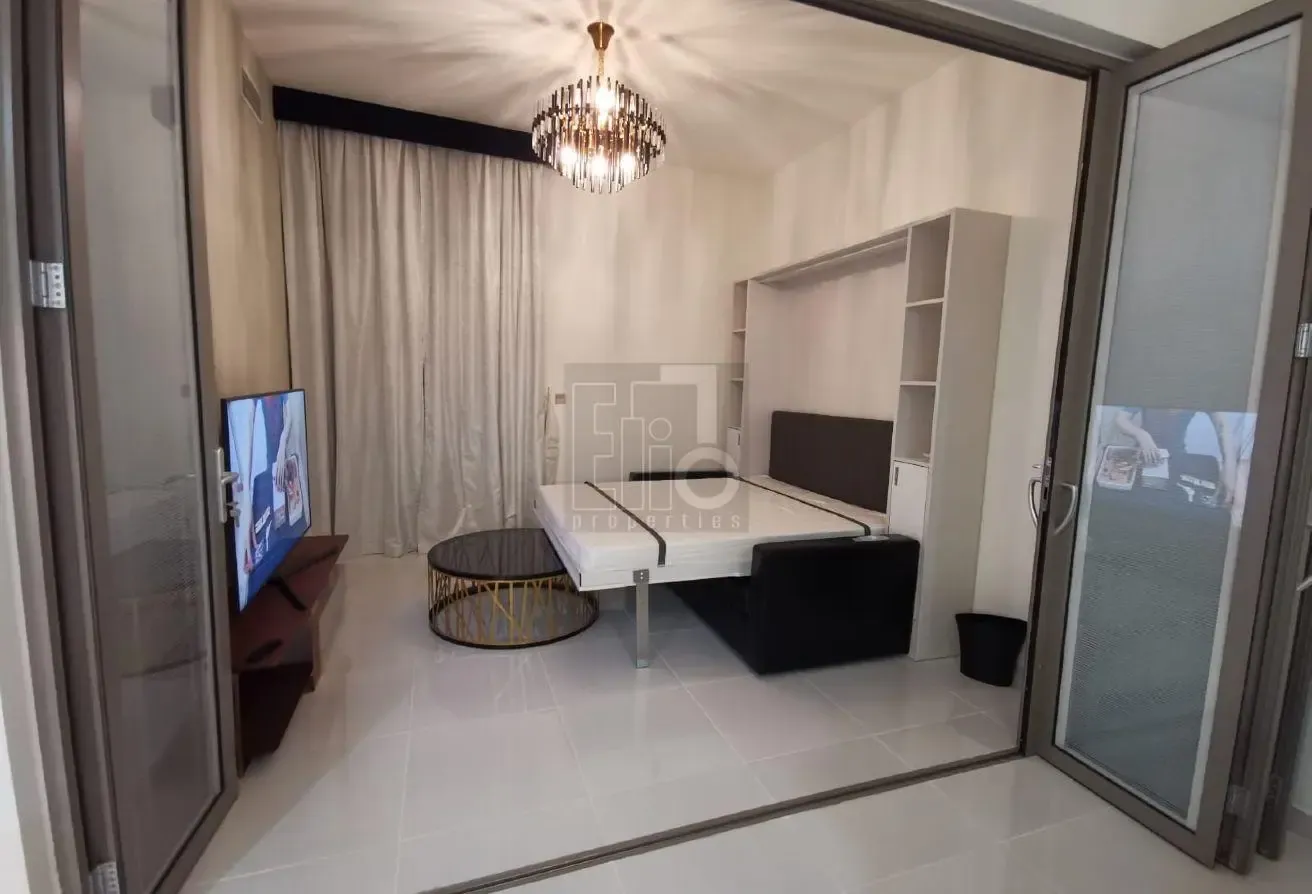 Upgraded 1 BR Apartment with Balcony in Arjan