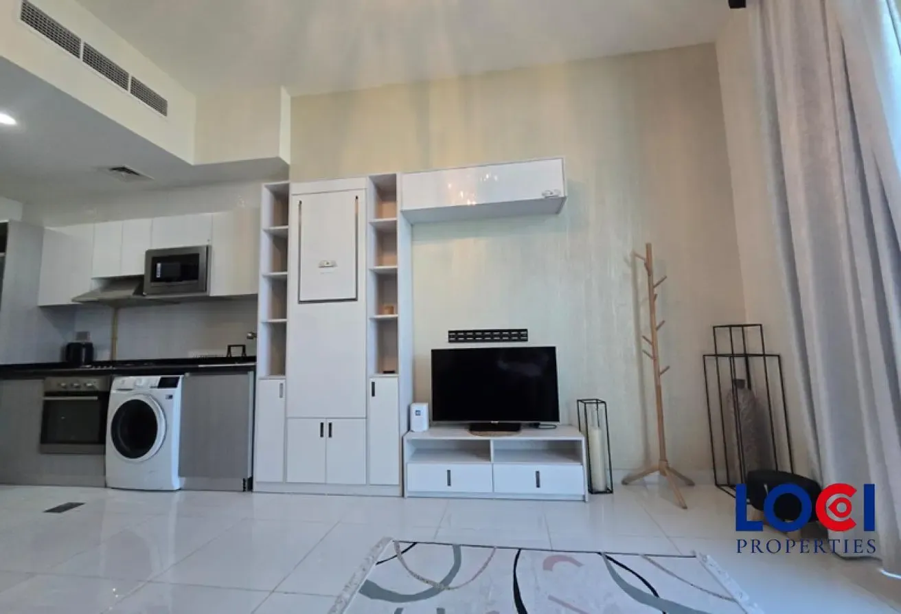 READY TO MOVE | LUXURY | FULLY FURNISHED