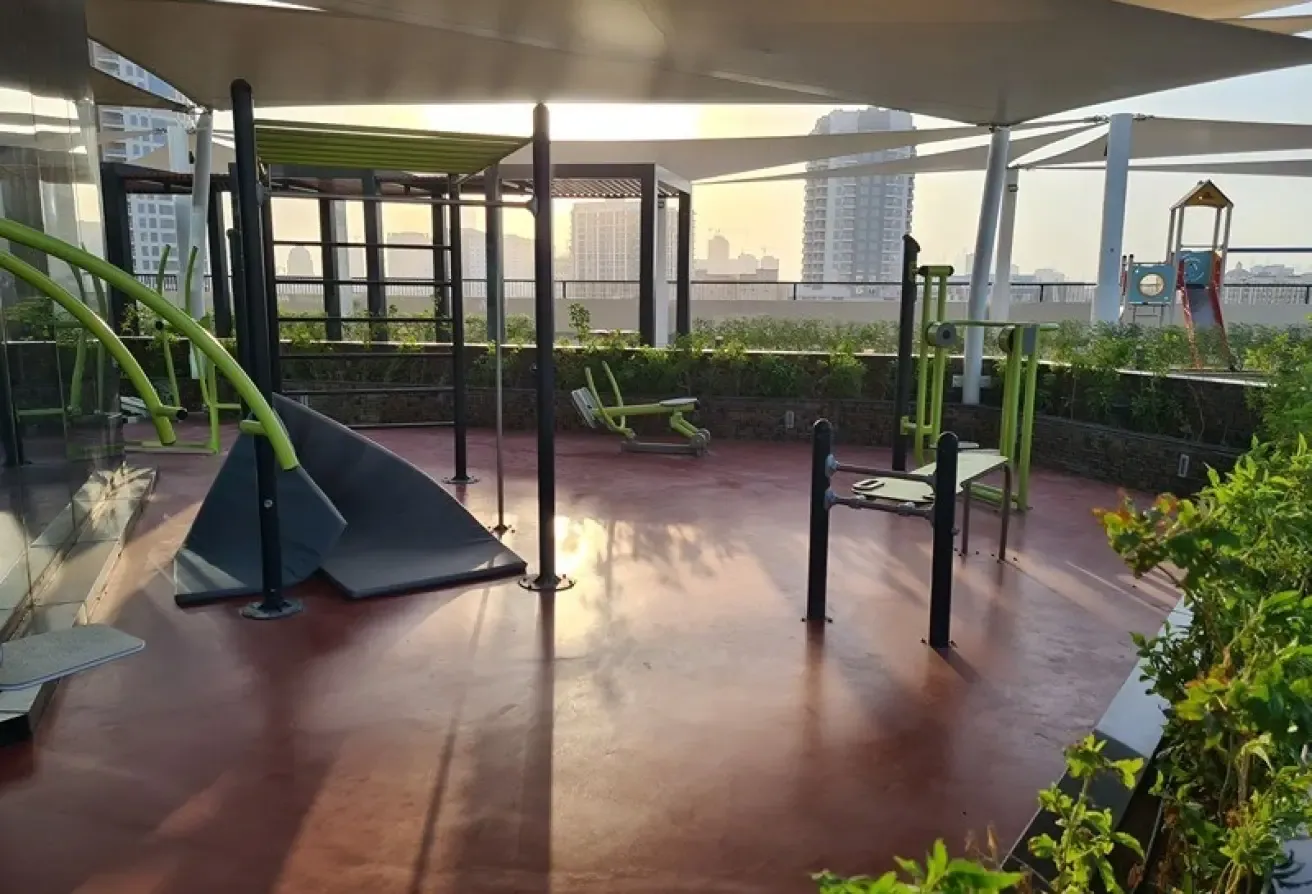 Fully furnished | Miracle Garden views| No Agents