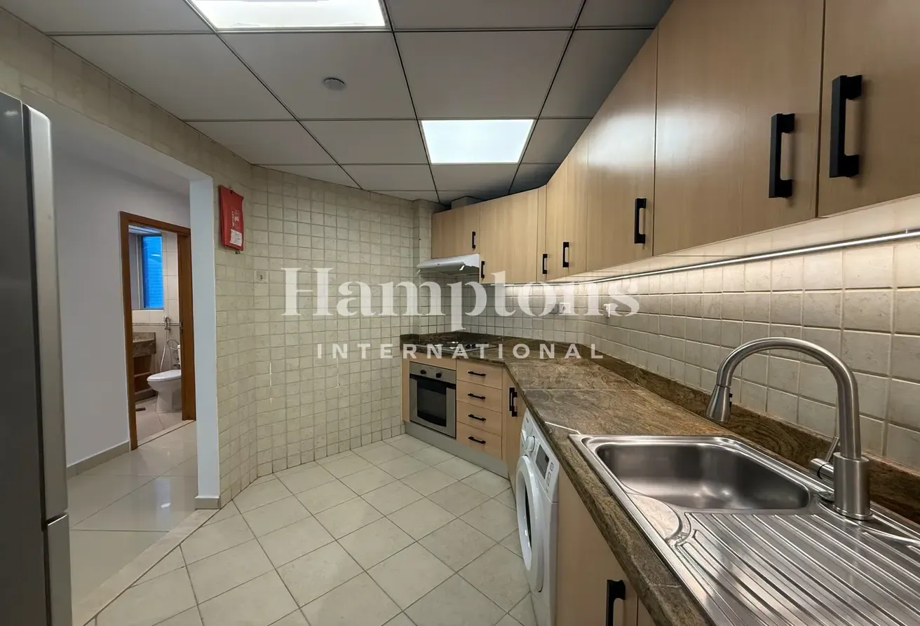 Best Price | Exclusive | Large | Vacant