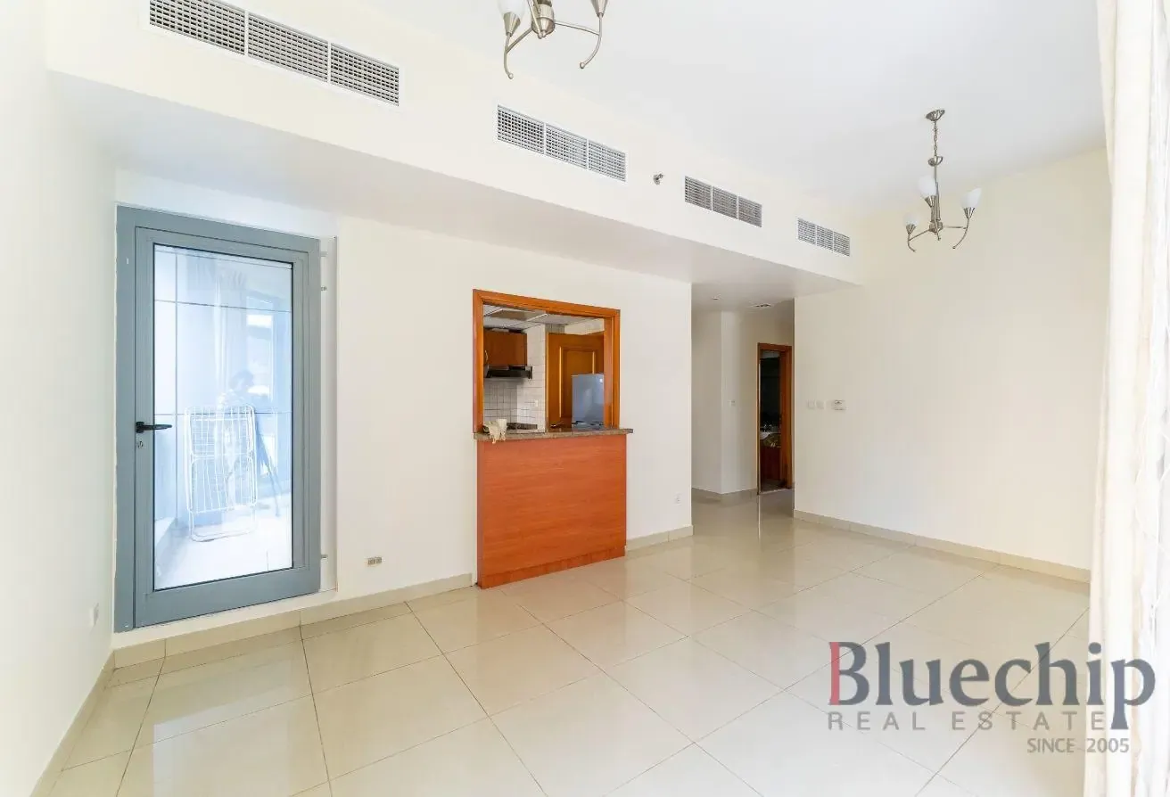 Vacant Soon | Near to Metro | Pool View