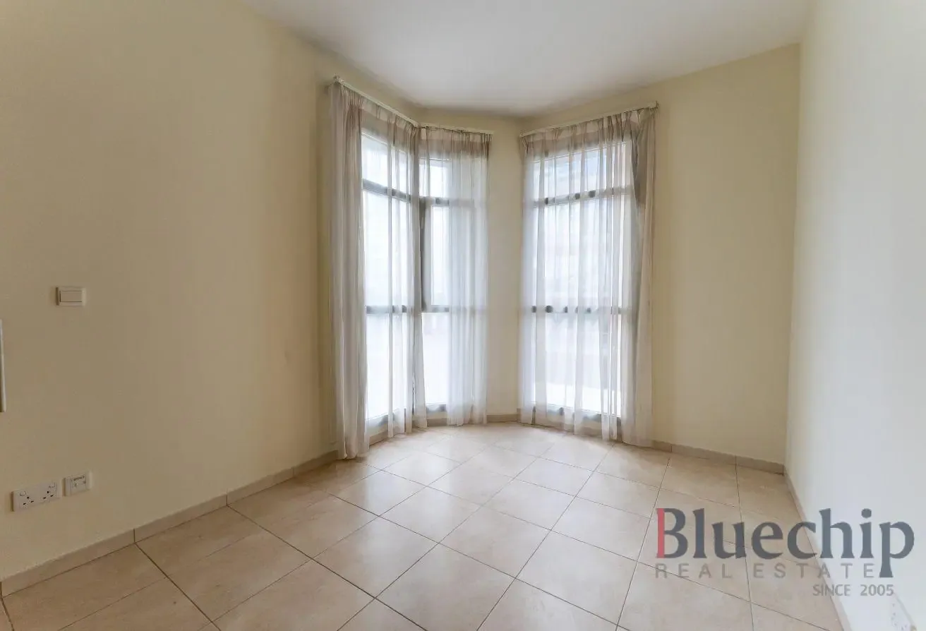 Vacant Soon | Near to Metro | Pool View
