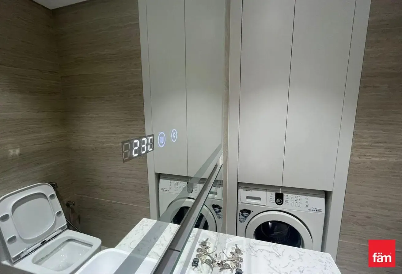 Unfurnished | Tenanted | 2 Bedroom