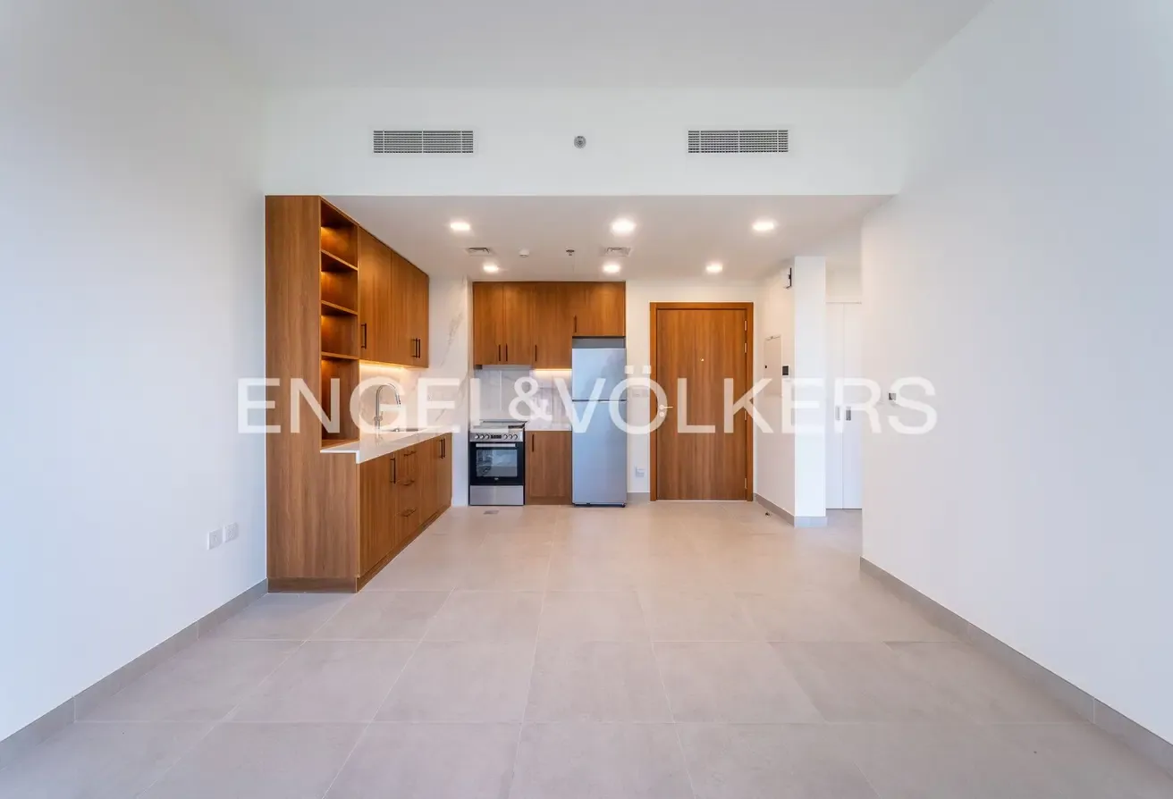 Modern Finish | White Goods Included | Tenanted