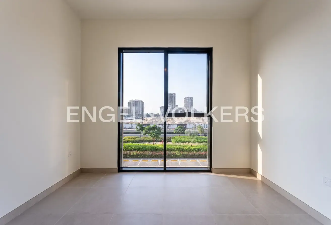 Modern Finish | White Goods Included | Tenanted