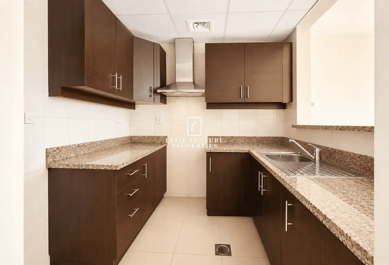 HIGH FLOOR | MODERN LIVING | SPACIOUS LAYOUT
