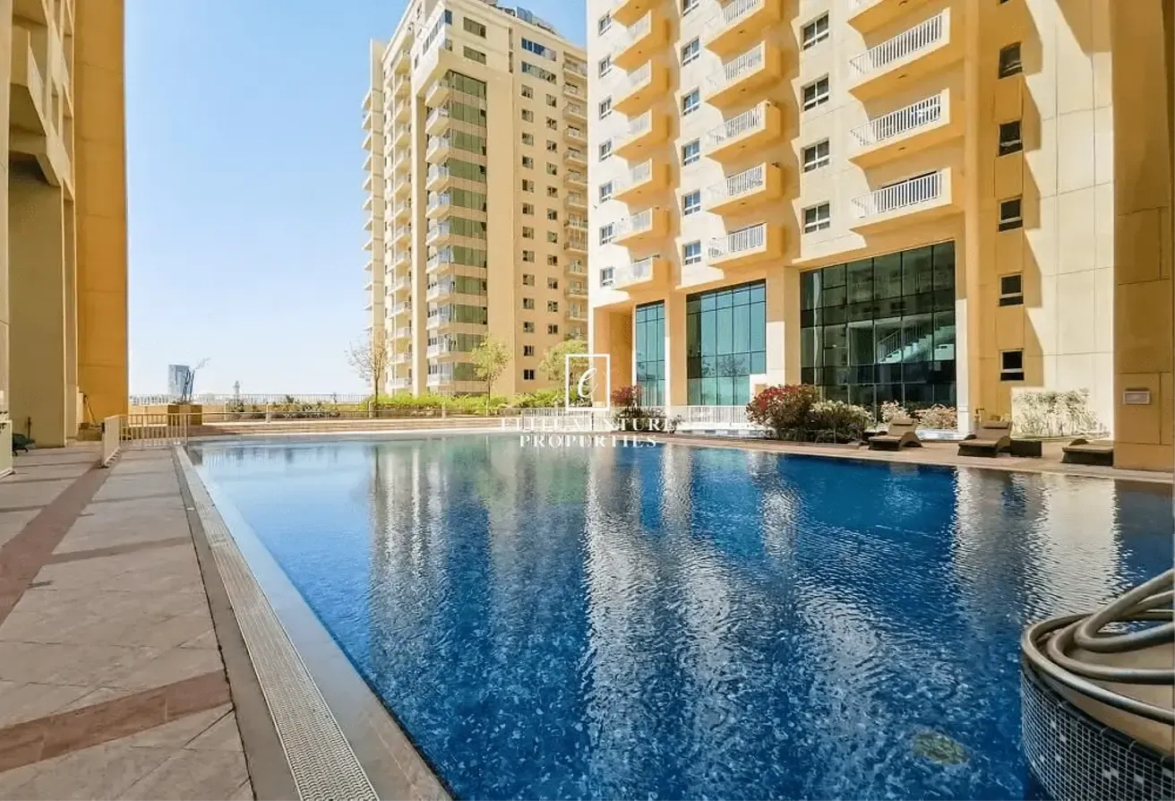 HIGH FLOOR | MODERN LIVING | SPACIOUS LAYOUT