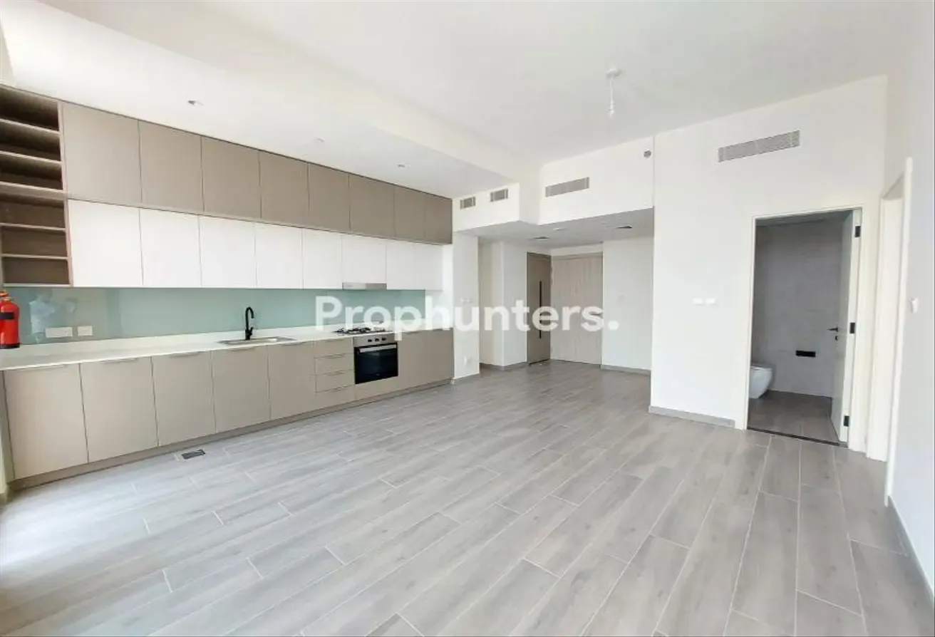 1 BR | Modern Living | Vacant Now | Ready To Move