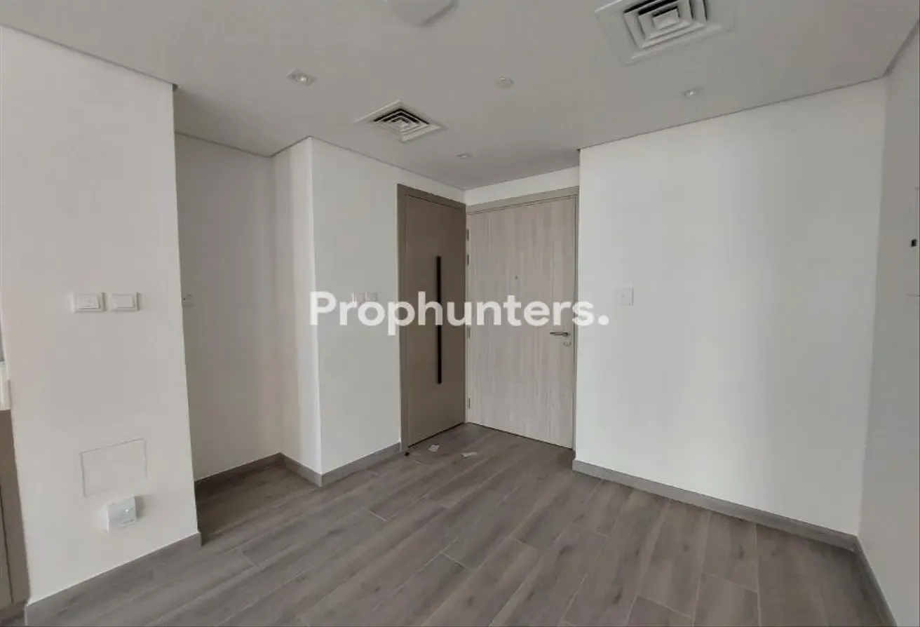 1 BR | Modern Living | Vacant Now | Ready To Move