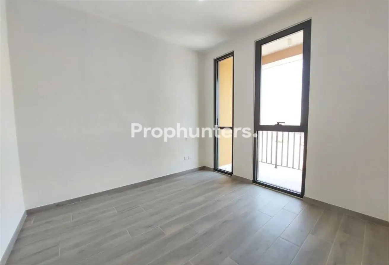 1 BR | Modern Living | Vacant Now | Ready To Move