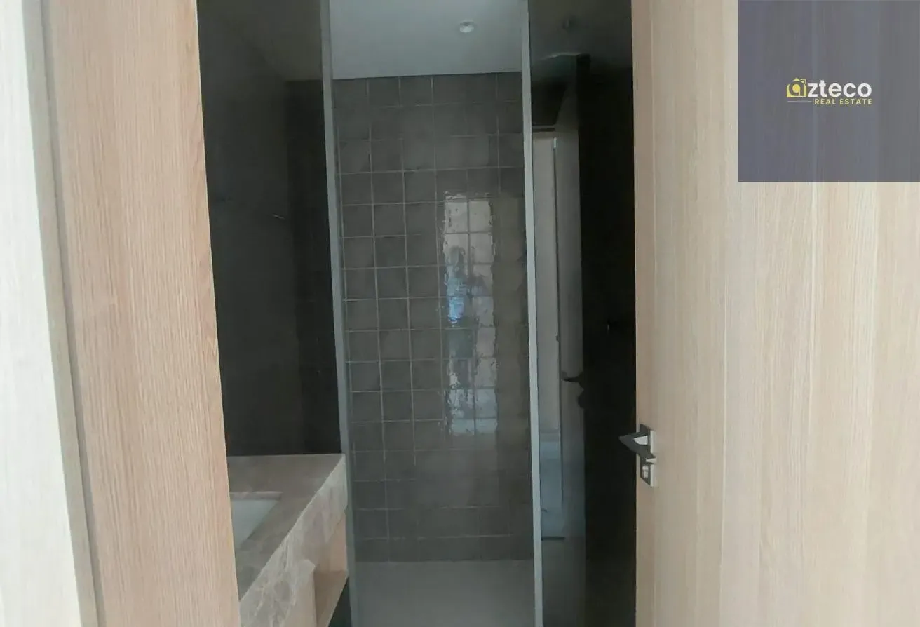 Bright | Pool View | Brand New 1 Bed