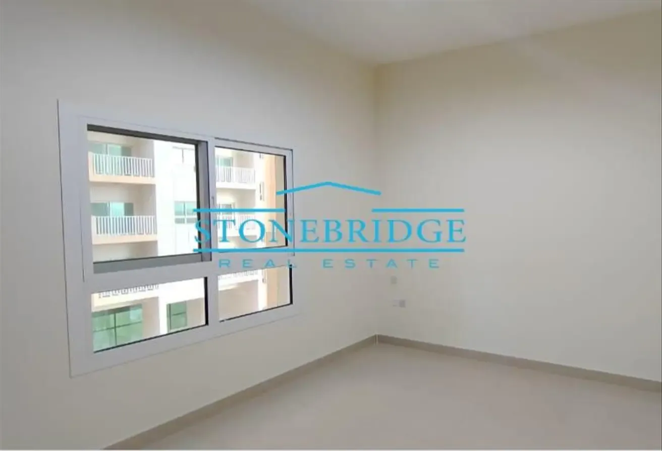 Vcaant Soon|Spacious Apartment|Prime Location