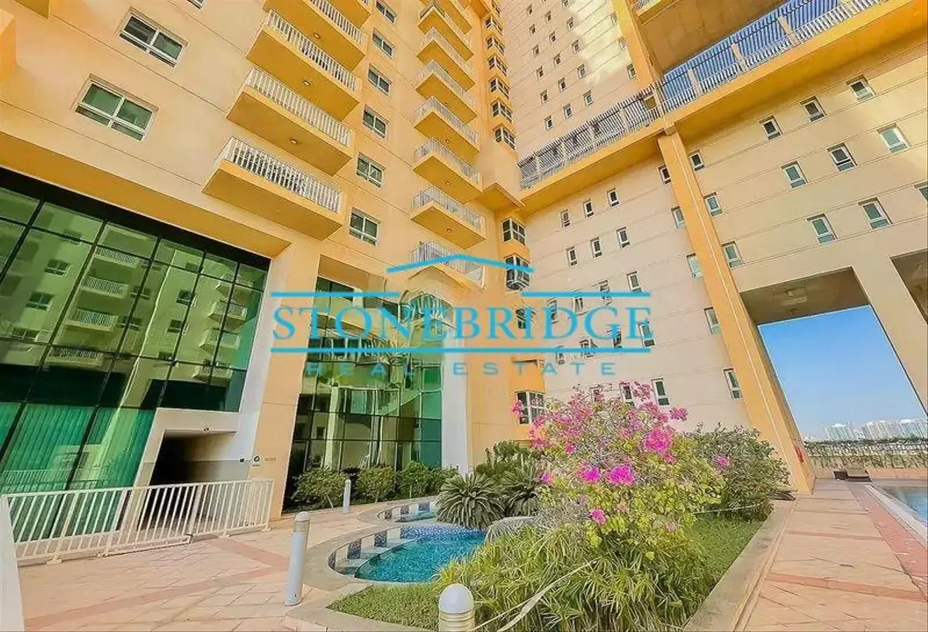 Vcaant Soon|Spacious Apartment|Prime Location