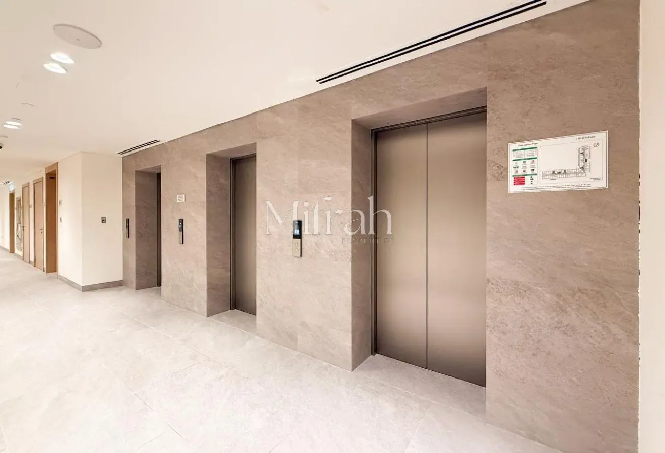 Spacious Layout | Vacant | Semi-Furnished