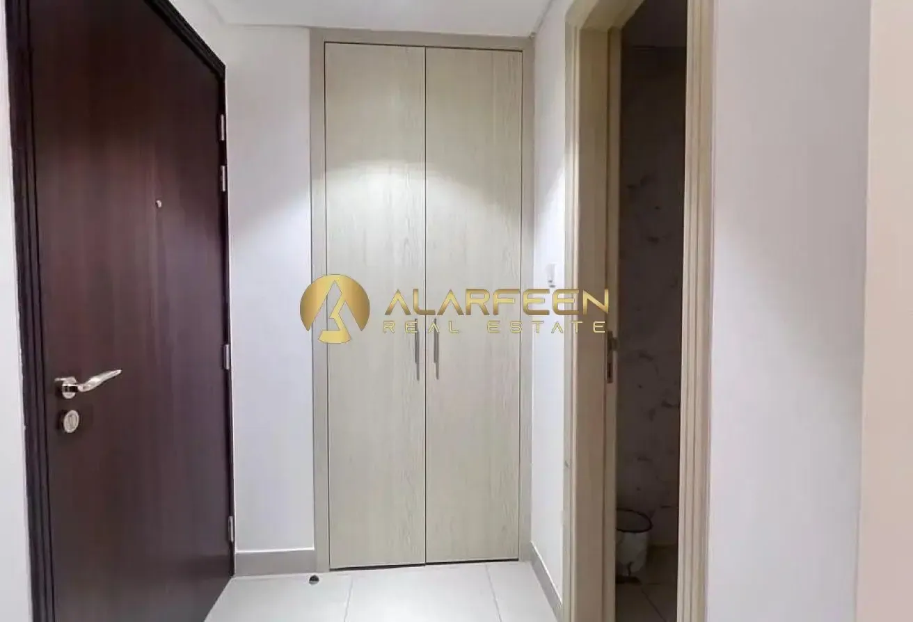 Elegant 1 BR | Great Deal | Prime Location