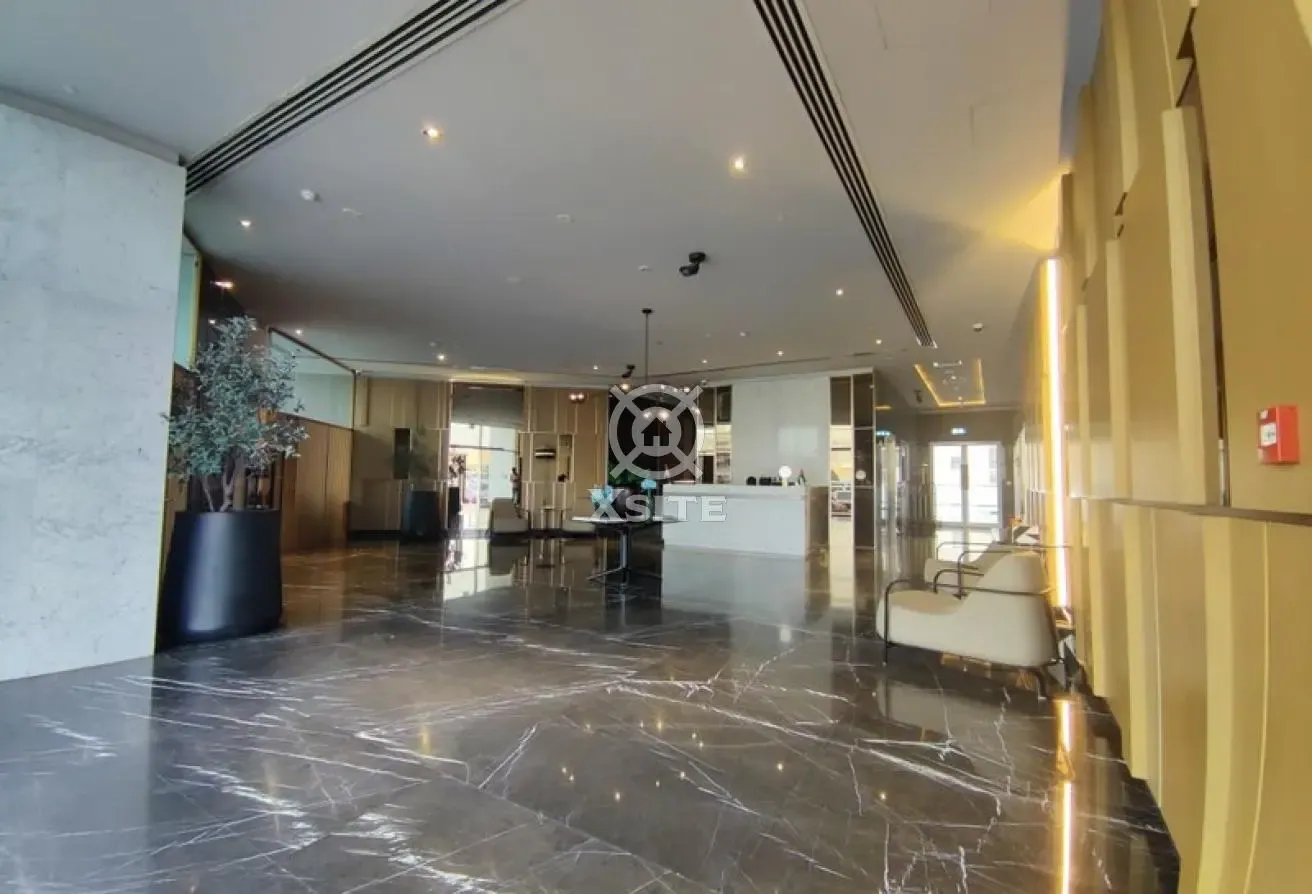 Spacious Layout|Unfurnished|Vacant Unit